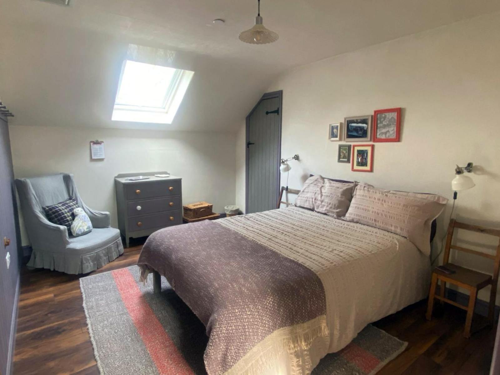 Creatively Converted Barn In Accessible Rural Spot Llanwrda Luaran gambar
