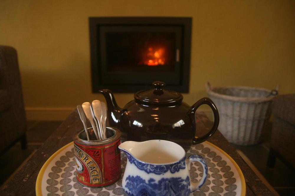 Creatively Converted Barn In Accessible Rural Spot Llanwrda Luaran gambar